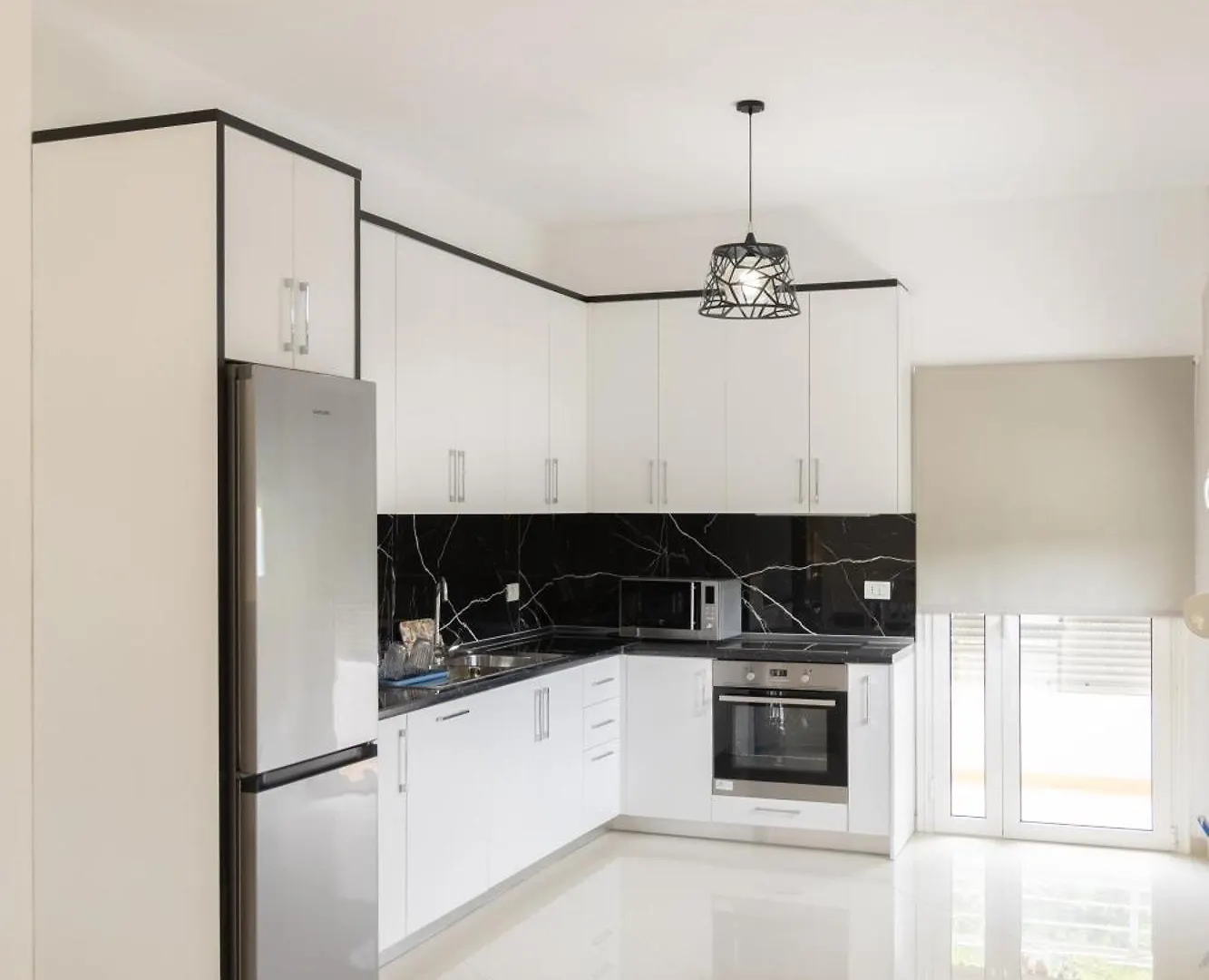 Lalzit Hills Apartments ドゥラス